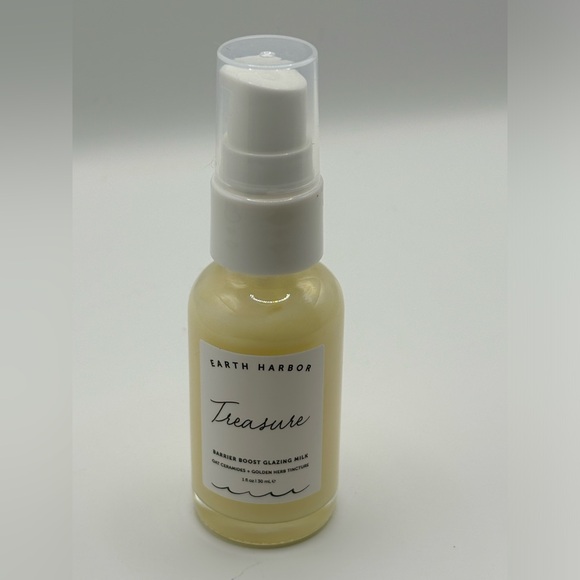 Earth Harbor TREASURE Barrier Boost Glazing Milk 1fl Oz 30ml Moisturizer Hydrate - Picture 1 of 4